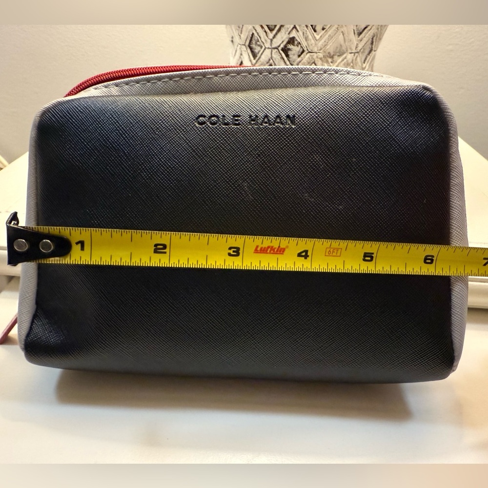 Cole Haan travel set - Picture 4 of 9
